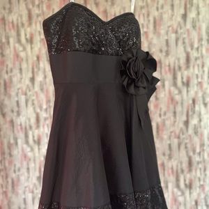 Women’s Prom Dress